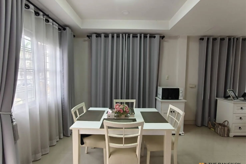 Haus in Bangkok, Thailand 3 Schlafzimmer № 189421 - Foto 3