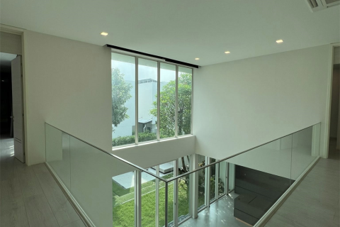 Haus in Bangkok, Thailand 4 Schlafzimmer № 189423 - Foto 4