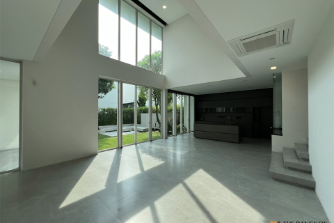 Haus in Bangkok, Thailand 4 Schlafzimmer № 189423 - Foto 9