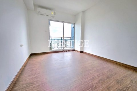Condo in Pattaya, Thailand, 2 bedrooms  № 198327 - photo 9