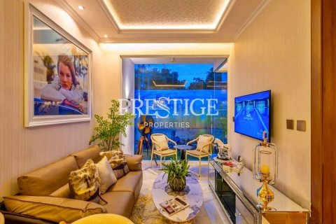 Condo in Pattaya, Thailand, 3 bedrooms  № 198328 - photo 4