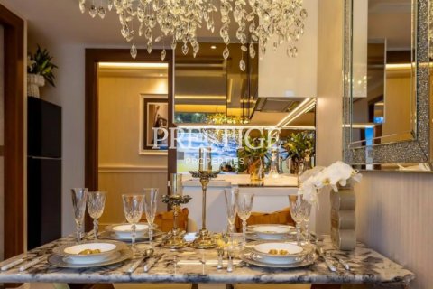 Condo in Pattaya, Thailand, 3 bedrooms  № 198328 - photo 8
