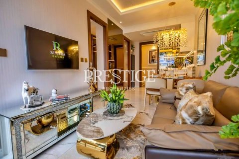 Condo in Pattaya, Thailand, 3 bedrooms  № 198328 - photo 3