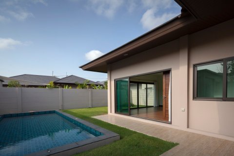 Casa de 3 dormitorios en Bangkok, Tailandia № 157588 - foto 22
