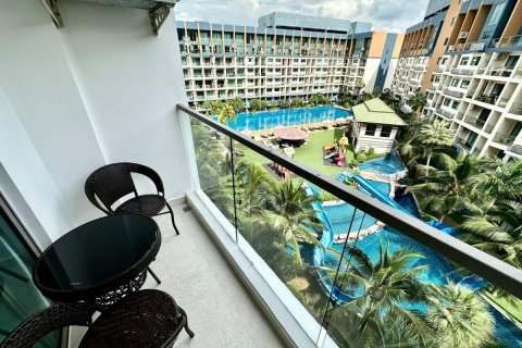 Apartamento de 2 habitaciones en Pattaya, Tailandia № 134144 - foto 24