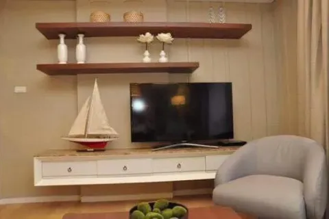 Estudio en el condominio en Watthana, Bangkok, Tailandia № 160596 - foto 4