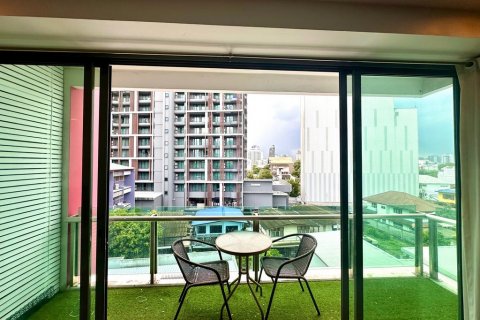 Condominio de 2 dormitorios en Bangkok, Tailandia № 110871 - foto 3