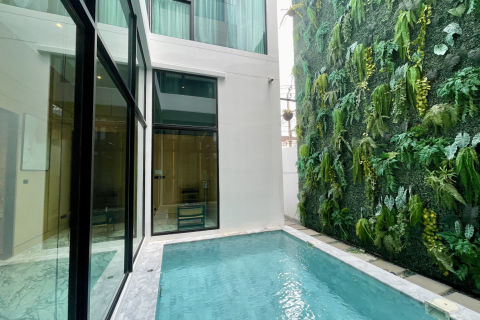Villa in Watthana, Bangkok, Thailand 4 Schlafzimmer № 190966 - Foto 6