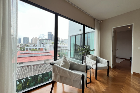 Villa in Watthana, Bangkok, Thailand 4 Schlafzimmer № 190966 - Foto 17