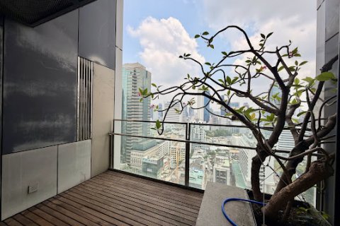 Condominio de 3 dormitorios en Sathon, Bangkok, Tailandia № 190965