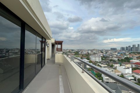 Condominio de 5 dormitorios en Watthana, Bangkok, Tailandia № 201023 - foto 13