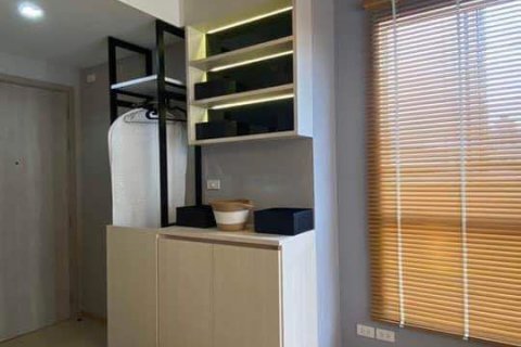 Estudio en el condominio en Watthana, Bangkok, Tailandia № 148413 - foto 7