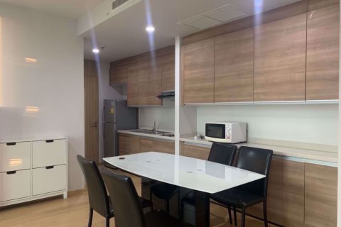 Condo à Phaya Thai, Bangkok, Thaïlande, 2 chambres  № 54003