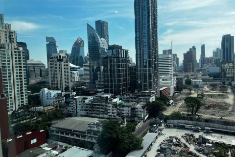 Condominio de 2 dormitorios en Ratchathewi, Bangkok, Tailandia № 54002 - foto 11
