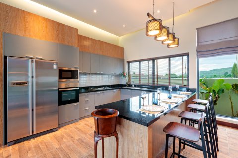 Chalet de 3 dormitorios en Hua Hin, Tailandia № 168445 - foto 9