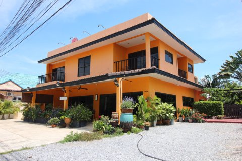 Café/Restaurant in Hua Hin, Thailand 450 m2 № 168444