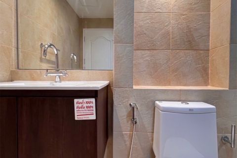 Condo in Bangkok, Thailand, 2 bedrooms  № 186544