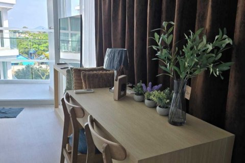 Estudio en el condominio en Phuket, Tailandia № 145509 - foto 5