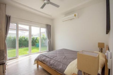 Chalet de 3 dormitorios en Hua Hin, Tailandia № 202834 - foto 5