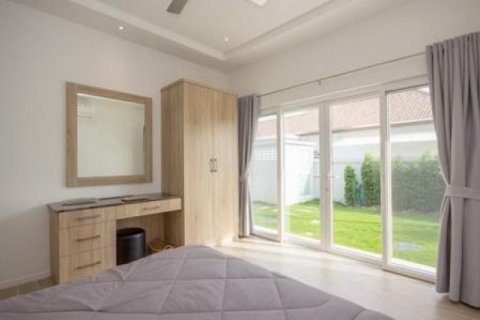 Chalet de 3 dormitorios en Hua Hin, Tailandia № 202834 - foto 3