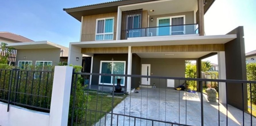 Casa de 4 dormitorios en Chiang Mai, Tailandia № 160058