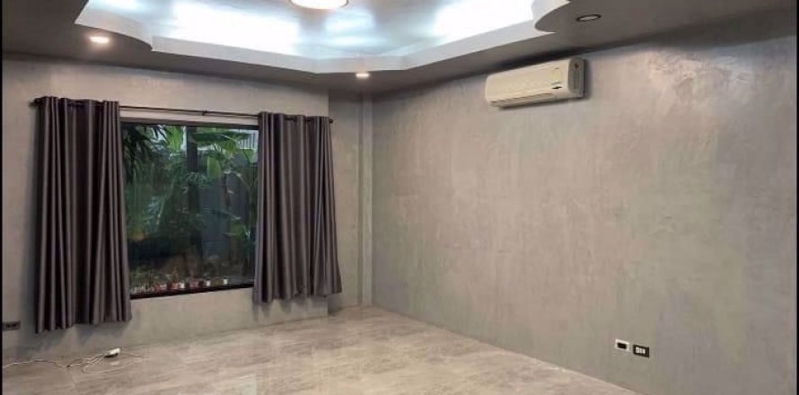 Maison à Wang Thonglang, Bangkok, Thaïlande 2 chambres № 47785