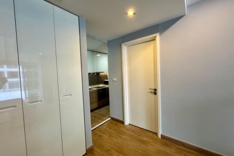 Condo in Watthana, Bangkok, Thailand, 2 bedrooms № 147063 - photo 18