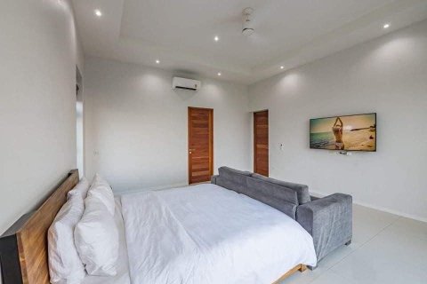 Chalet de 4 dormitorios en Ko Samui, Tailandia № 179946 - foto 13
