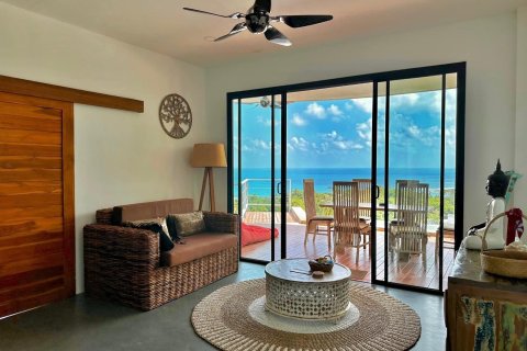 Chalet de 2 dormitorios en Ko Samui, Tailandia № 179945 - foto 5