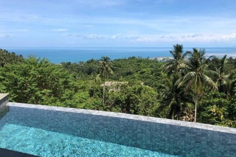 Chalet de 2 dormitorios en Ko Samui, Tailandia № 179945 - foto 2