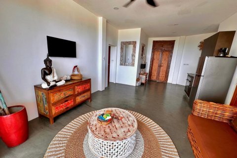 Chalet de 2 dormitorios en Ko Samui, Tailandia № 179945 - foto 7