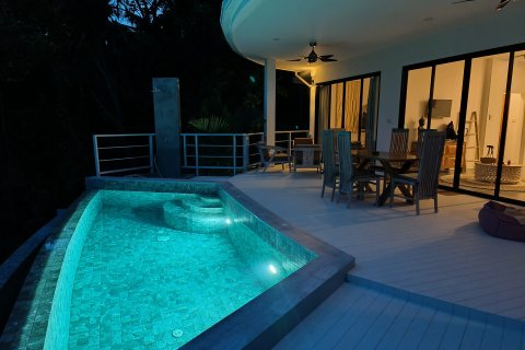 Chalet de 2 dormitorios en Ko Samui, Tailandia № 179945 - foto 18
