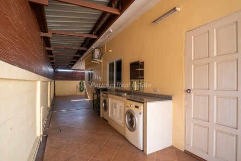 Haus in Bang Lamung, Thailand 6 Schlafzimmer № 159978 - Foto 23