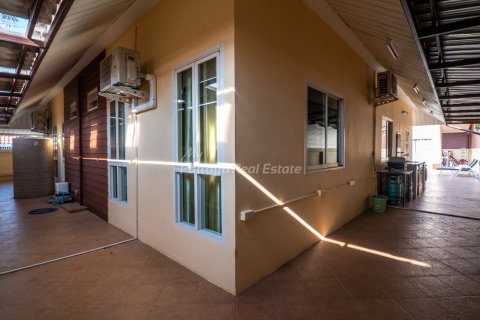 Haus in Bang Lamung, Thailand 6 Schlafzimmer № 159978 - Foto 24