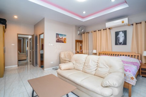 Haus in Bang Lamung, Thailand 6 Schlafzimmer № 159978 - Foto 20