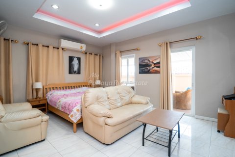 Haus in Bang Lamung, Thailand 6 Schlafzimmer № 159978 - Foto 18