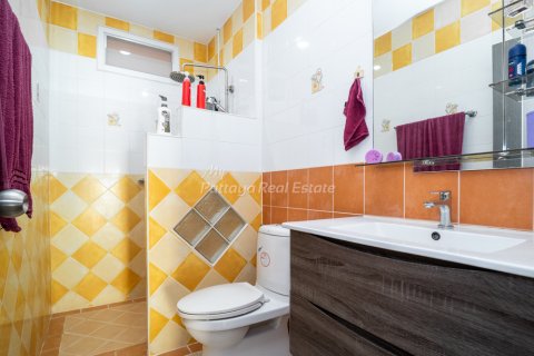 Haus in Bang Lamung, Thailand 6 Schlafzimmer № 159978 - Foto 16