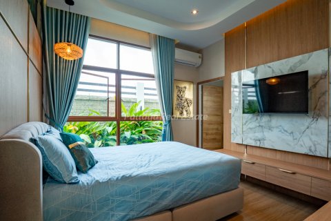 Haus in Bang Lamung, Thailand 5 Schlafzimmer № 159976 - Foto 14