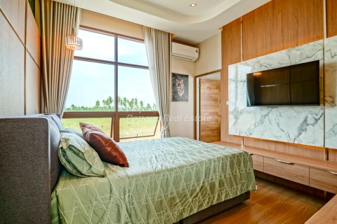 Haus in Bang Lamung, Thailand 5 Schlafzimmer № 159976 - Foto 21