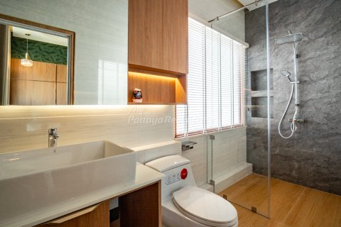 Haus in Bang Lamung, Thailand 5 Schlafzimmer № 159976 - Foto 25