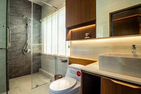 Haus in Bang Lamung, Thailand 5 Schlafzimmer № 159976 - Foto 13