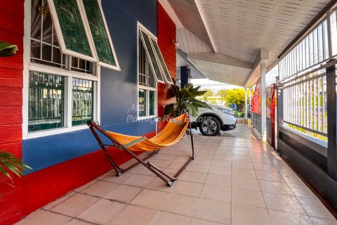 Casa de 3 dormitorios en Bang Lamung, Tailandia № 159977 - foto 21