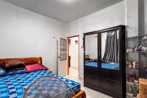 Casa de 3 dormitorios en Bang Lamung, Tailandia № 159977 - foto 16