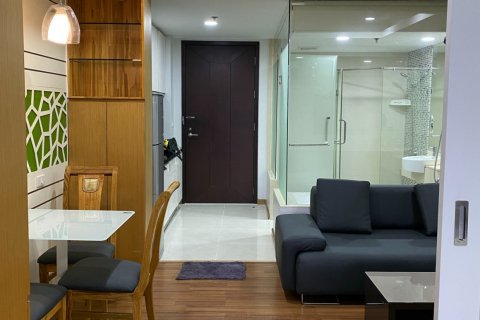 Condominio de 1 dormitorio en Bangkok, Tailandia № 143624 - foto 4