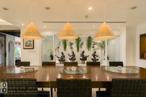 Condominio de 4 dormitorios en Bangkok, Tailandia № 143626 - foto 7
