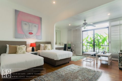 Condominio de 4 dormitorios en Bangkok, Tailandia № 143626 - foto 26