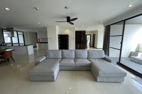 Condo à Bangkok, Thaïlande, 3 chambres  № 143623