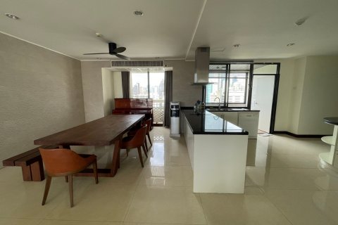 Condominio de 3 dormitorios en Bangkok, Tailandia № 143623 - foto 6