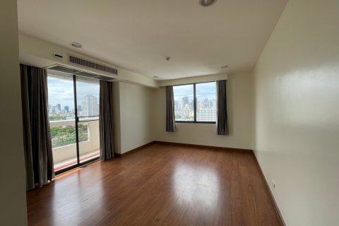Condominio de 3 dormitorios en Bangkok, Tailandia № 143623 - foto 15