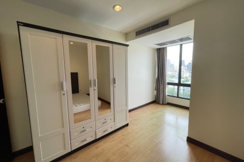 Condominio de 3 dormitorios en Bangkok, Tailandia № 143623 - foto 18